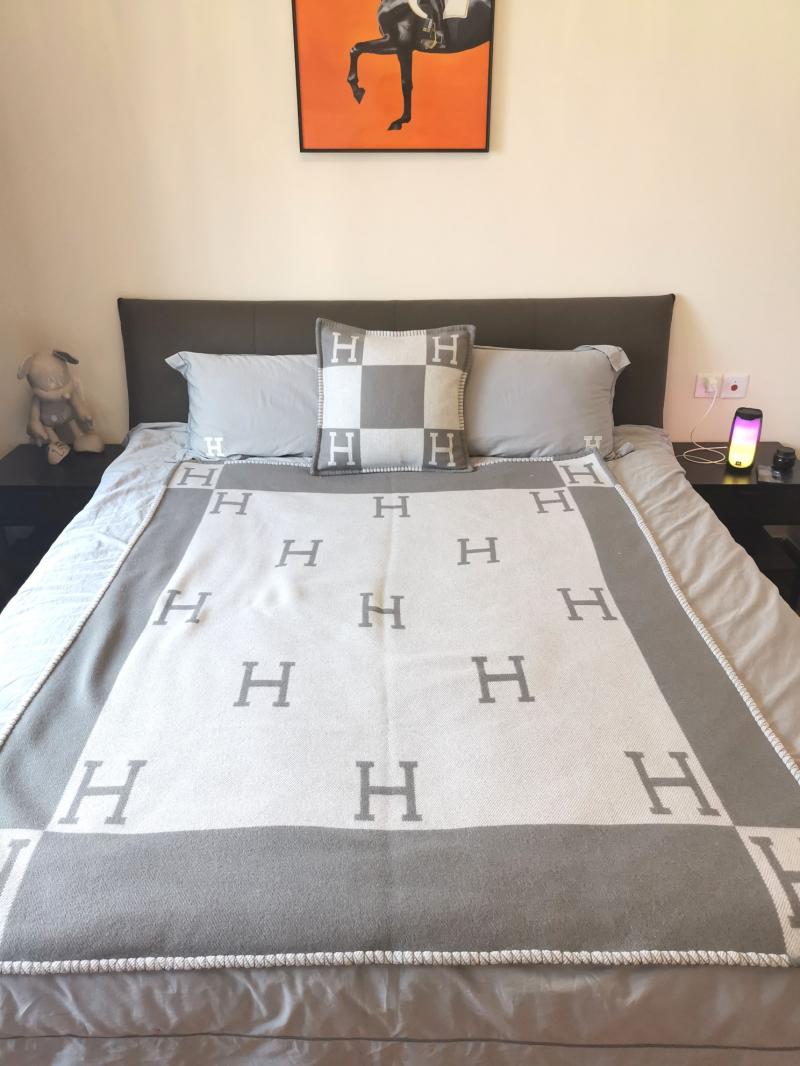 Hermes Throw Blanket HB91701