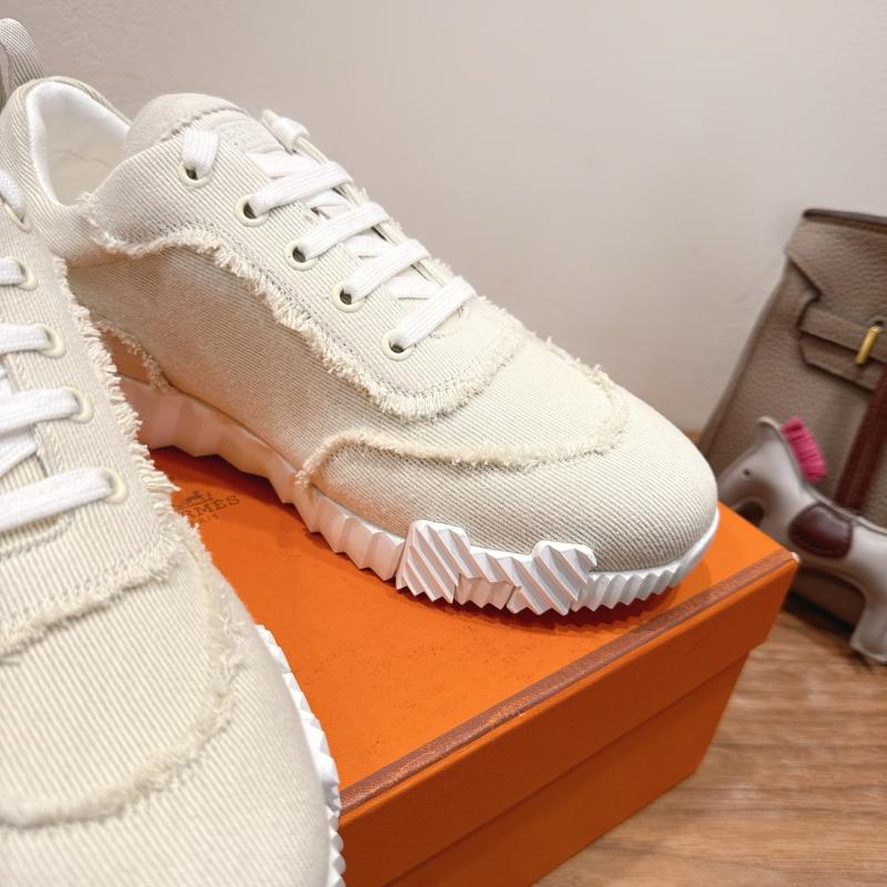 Hermes Unisex Sneakers SHU90916