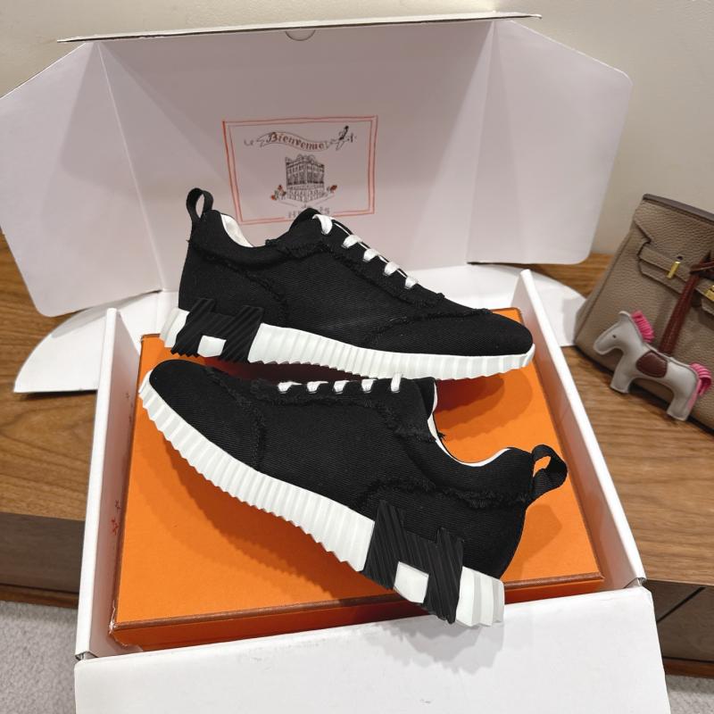 Hermes Unisex Sneakers SHU90918
