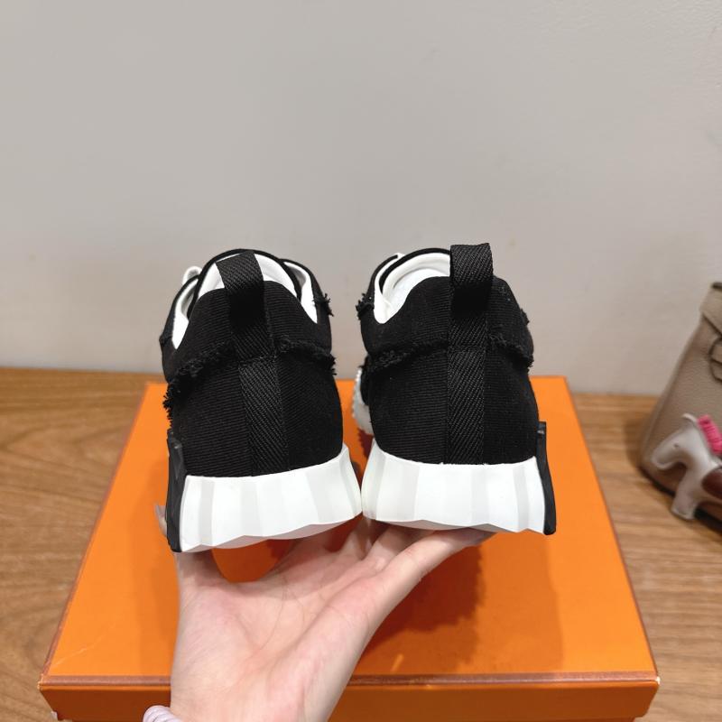 Hermes Unisex Sneakers SHU90918