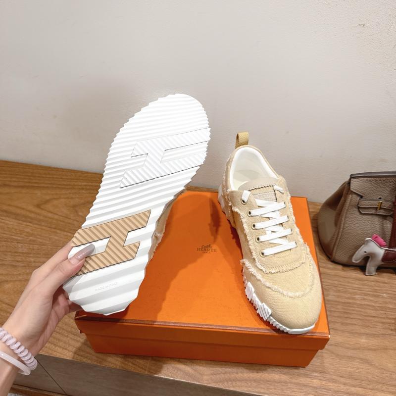 Hermes Unisex Sneakers SHU90922