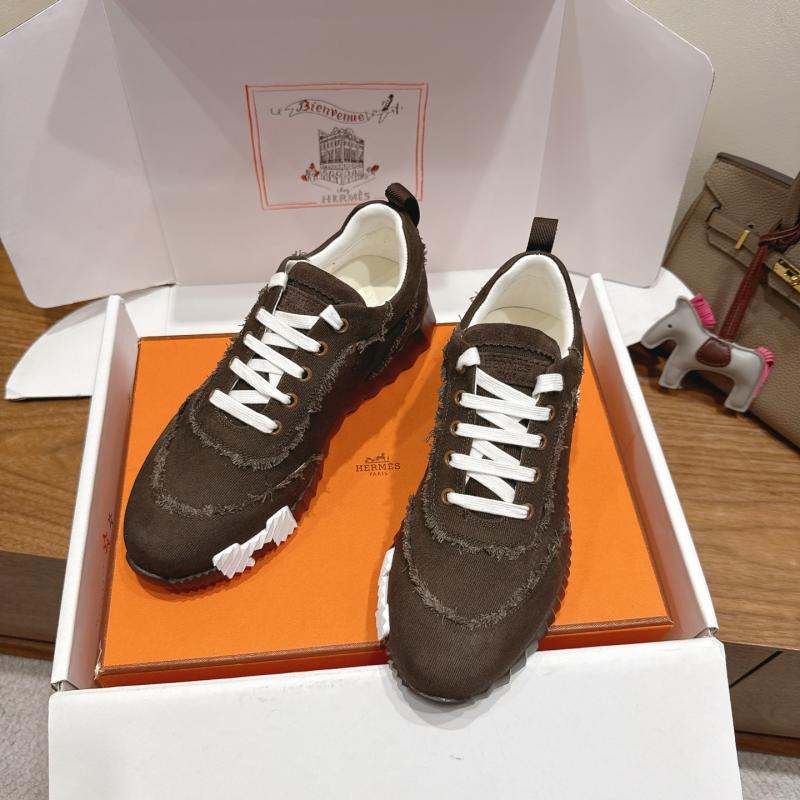 Hermes Unisex Sneakers SHU90923