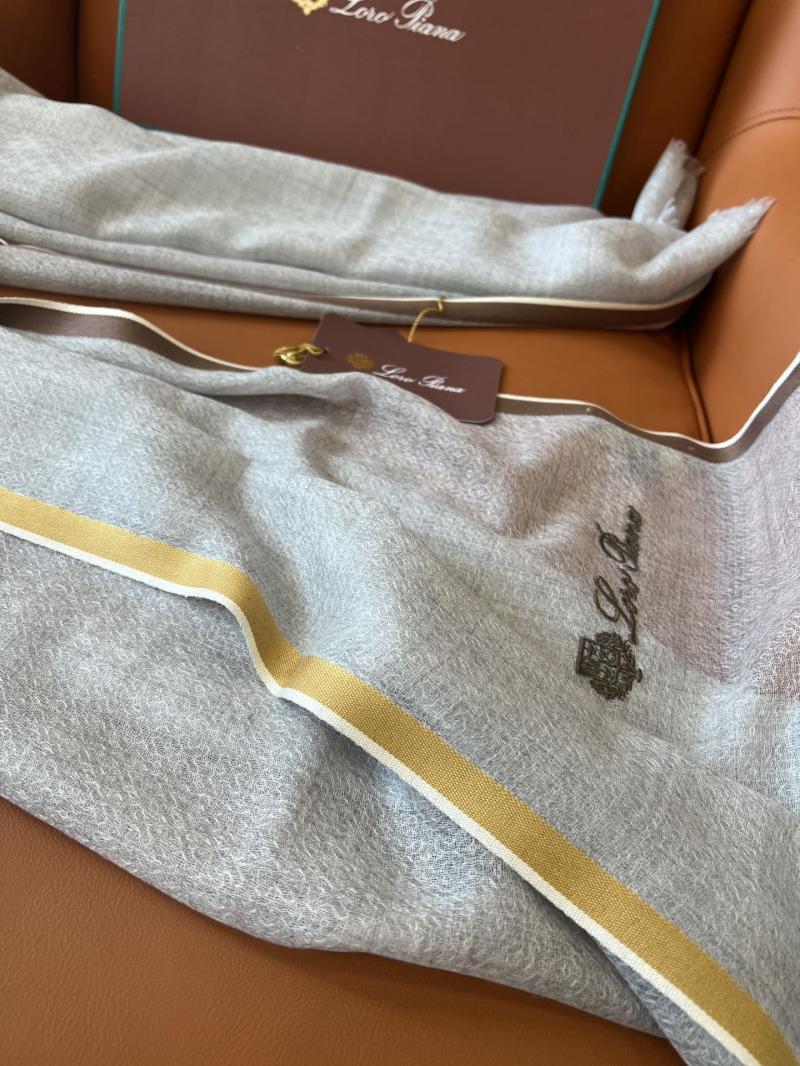 Loro Piana Cashmere Scarf DLPS91305