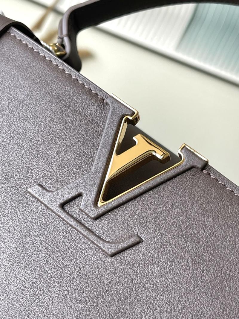 Louis Vuitton Capucines MM Souple Chocolate M12927