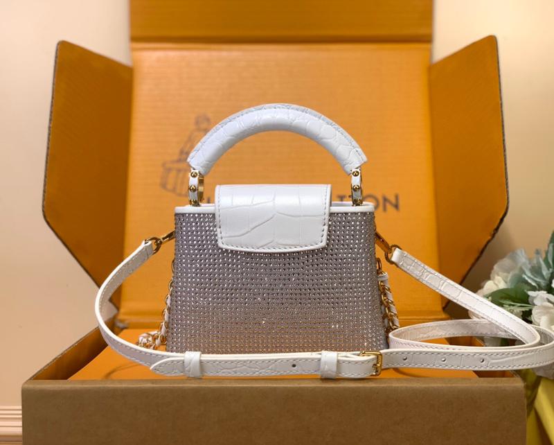 Louis Vuitton Capucines Nano White M83088