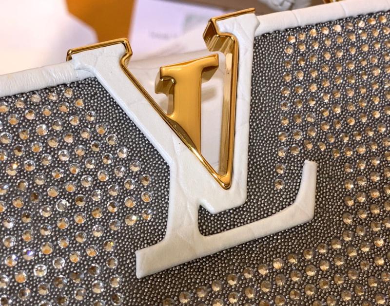 Louis Vuitton Capucines Nano White M83088