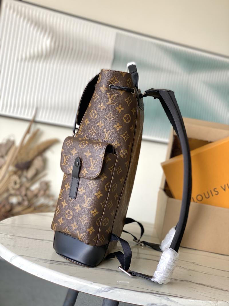 Louis Vuitton Christopher MM M43735