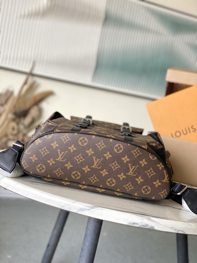 Louis Vuitton Christopher MM M43735