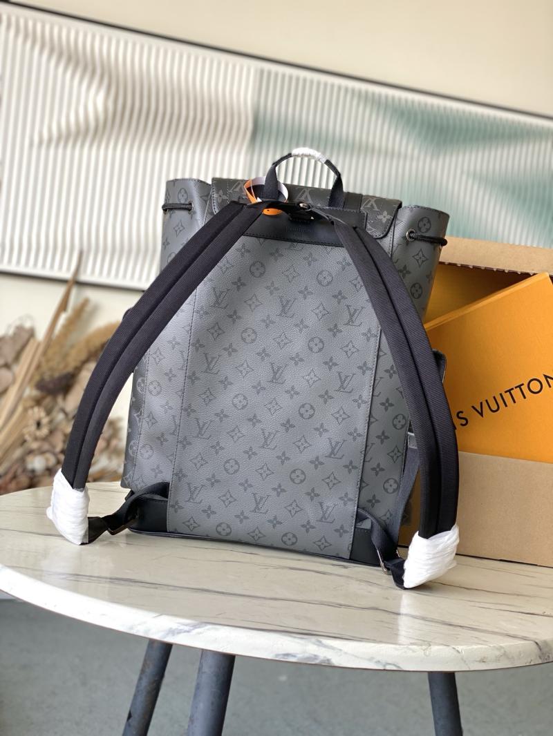Louis Vuitton Christopher MM M45419