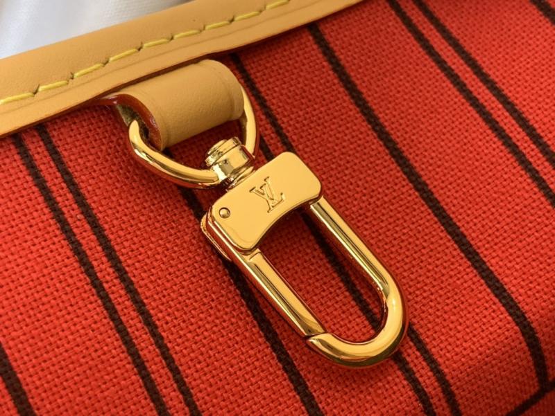 Louis Vuitton Ever More PM M15208