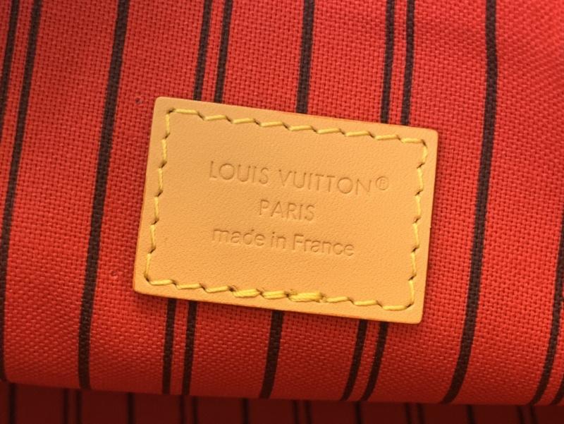 Louis Vuitton Ever More PM M15208