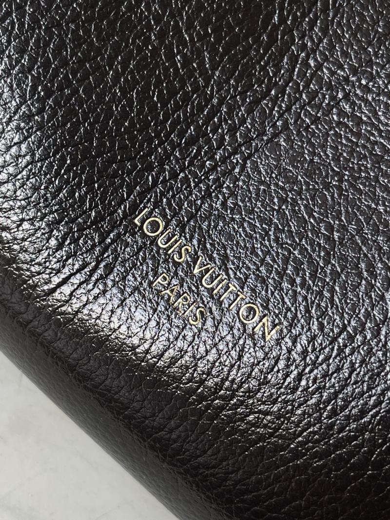 Louis Vuitton Express MM Acajou M26359