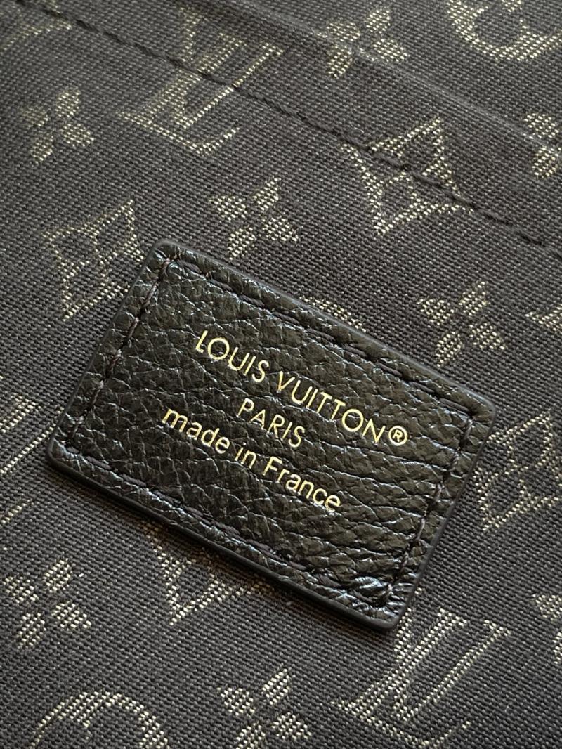 Louis Vuitton Express MM Acajou M26359