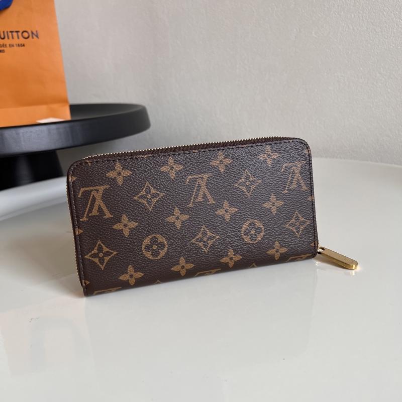Louis Vuitton Monogram Canvas Zippy Wallet M42616