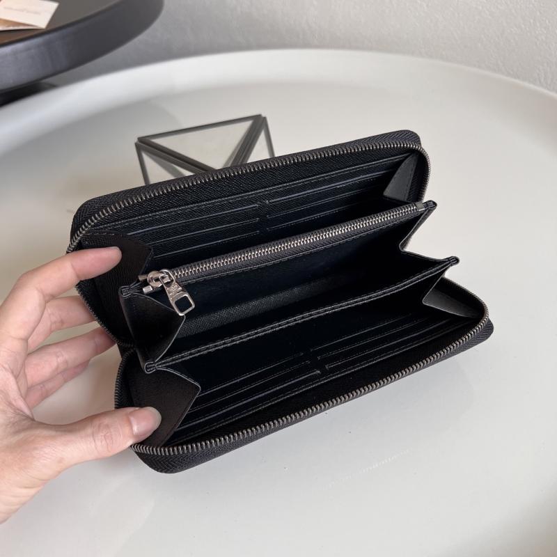 Louis Vuitton Monogram Eclipse Zippy Wallet M42616