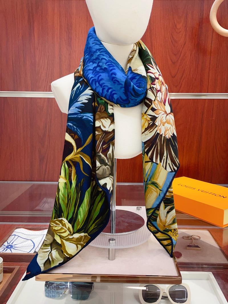 Louis Vuitton Scarf SL82104