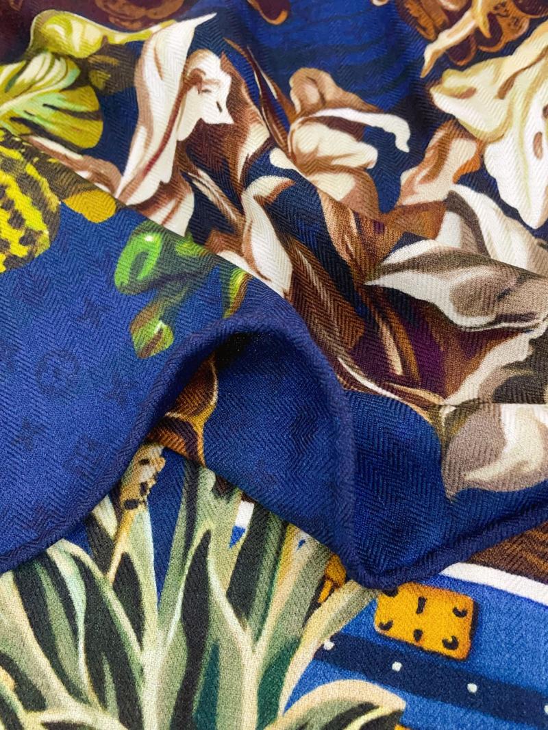 Louis Vuitton Scarf SL82104