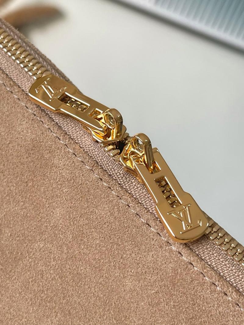 Louis Vuitton Suede Express MM Noisette M26358