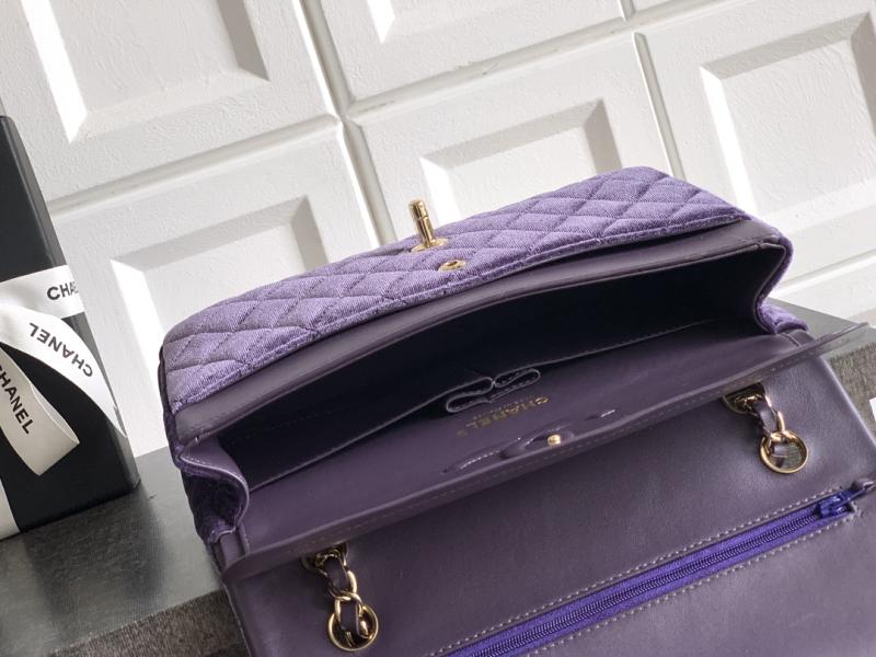 Medium Chanel Velvet Flap Bag Purple A01112