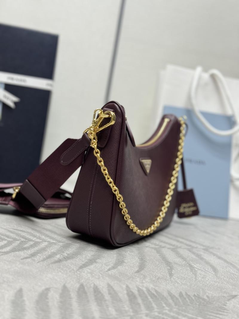 Prada 2005 Saffiano leather bag Burgundy 1BH204