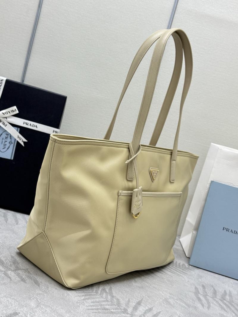Prada Re-Edition 1978 medium tote bag Beige 1BG555