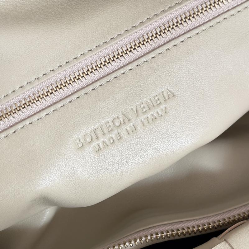 Bottega Veneta Jodie Beige 600261