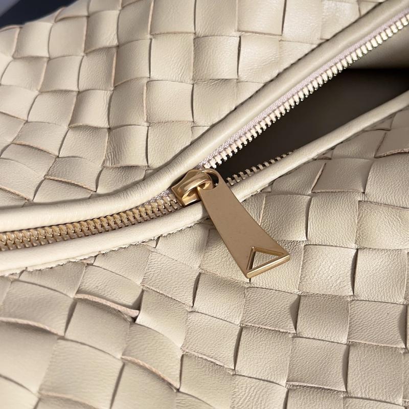Bottega Veneta Jodie Beige 600261
