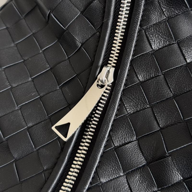 Bottega Veneta Jodie Black 600261