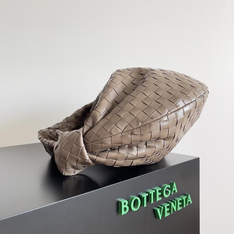 Bottega Veneta Jodie Pinecone 600261