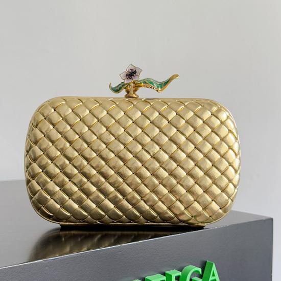 Bottega Veneta Knot Gold 826183