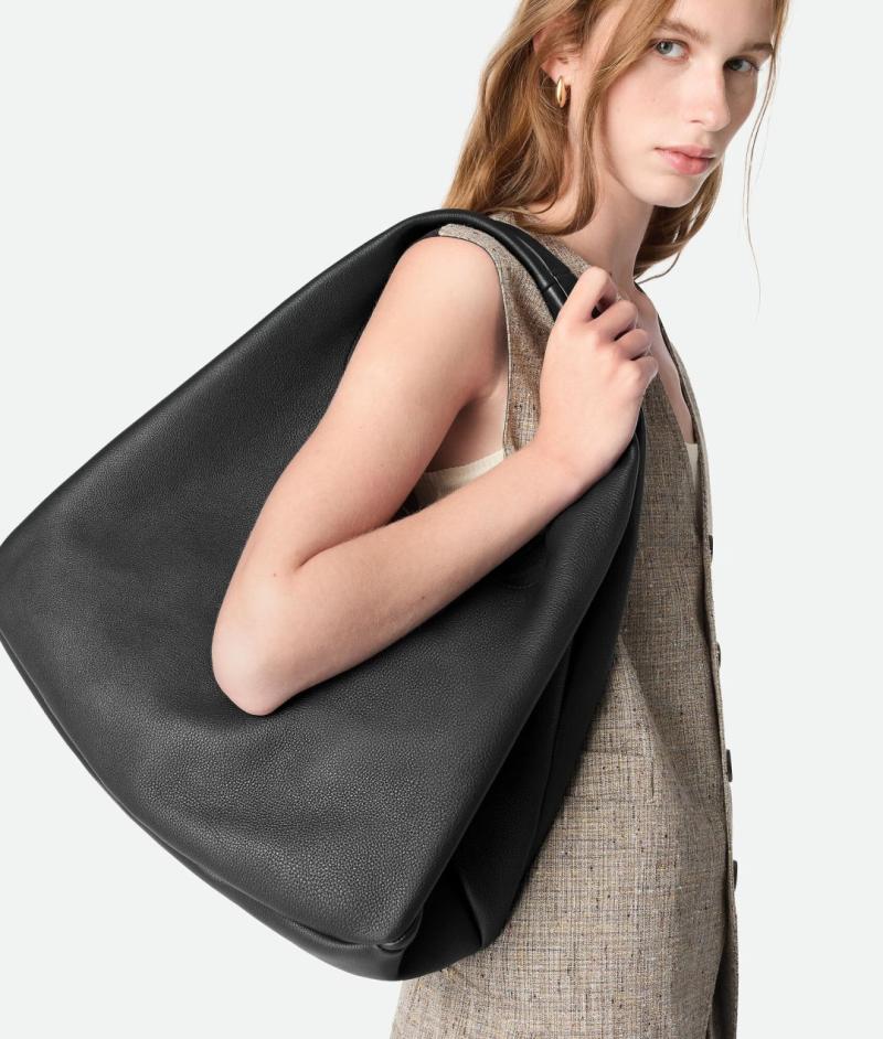 Bottega Veneta Large Campana Black 844251