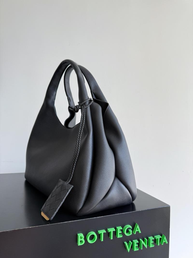 Bottega Veneta Large Campana Black 844251