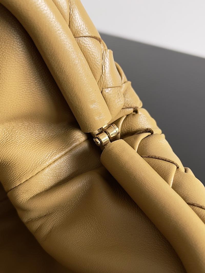 Bottega Veneta Lauren 1980 Dark praline 785807