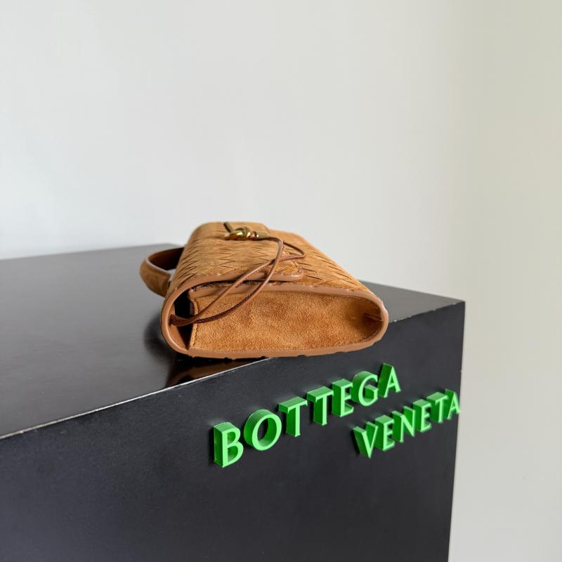 Bottega Veneta Long Clutch Andiamo Amber 741511