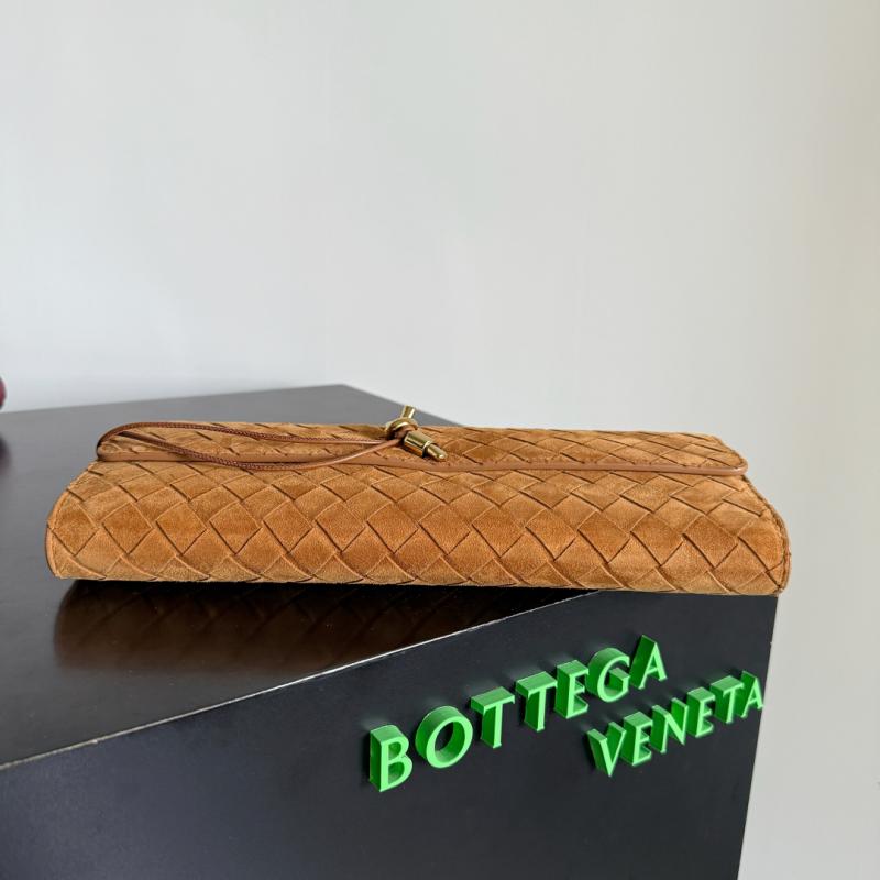 Bottega Veneta Long Clutch Andiamo Amber 741511