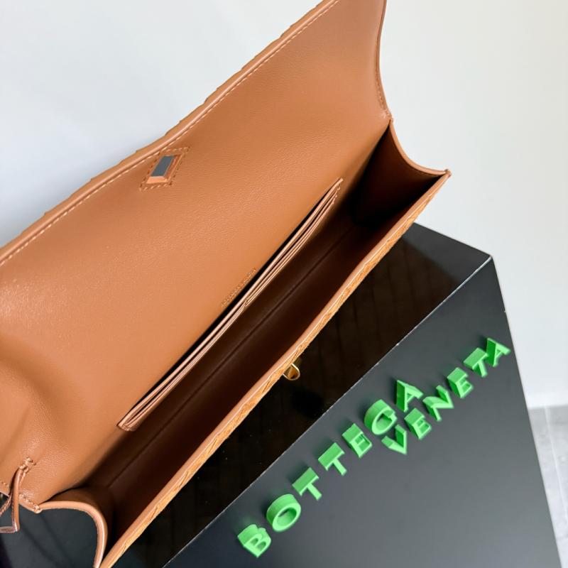 Bottega Veneta Long Clutch Andiamo Amber 741511