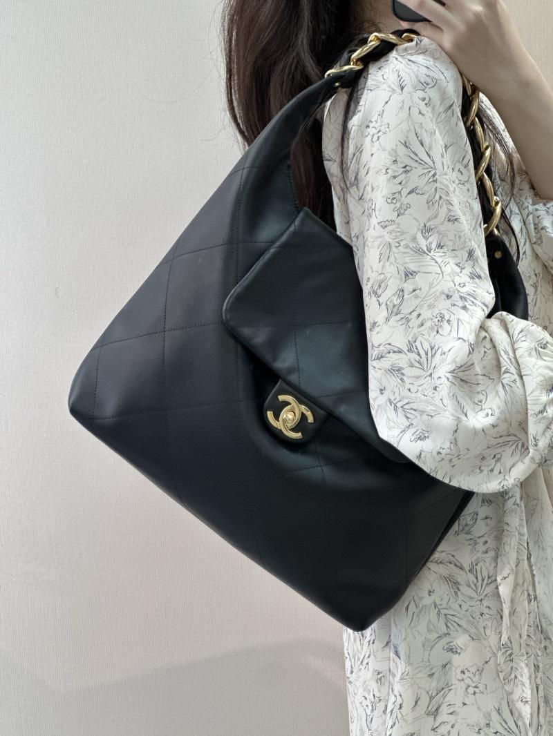 Chanel Calfskin Large Hobo Bag Black AS5838