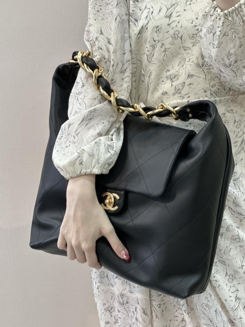 Chanel Calfskin Large Hobo Bag Black AS5838