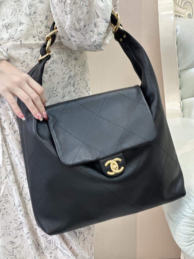 Chanel Calfskin Large Hobo Bag Black AS5838