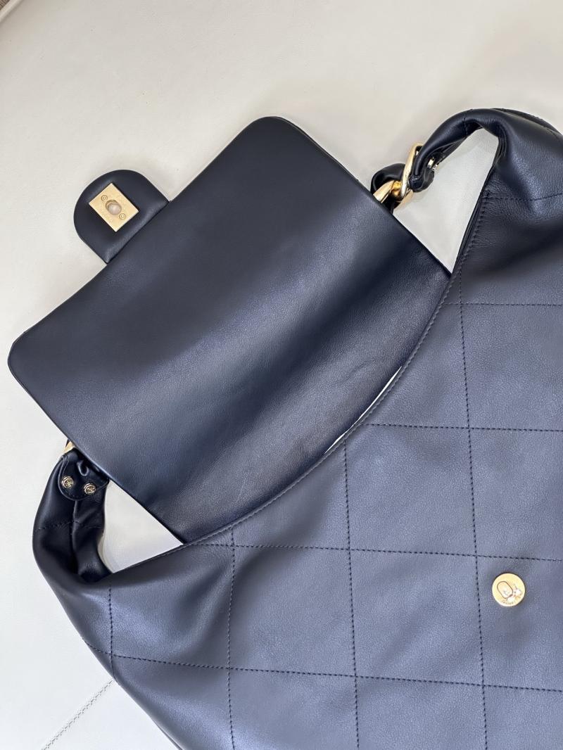 Chanel Calfskin Large Hobo Bag Black AS5838