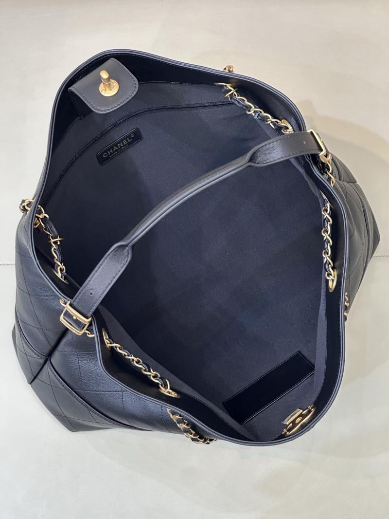 Chanel Calfskin Shopping Bag Black AS5657