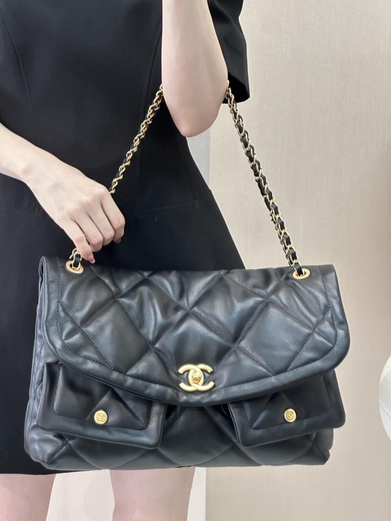 Chanel Lambskin Maxi Flap Bag Black AS5727
