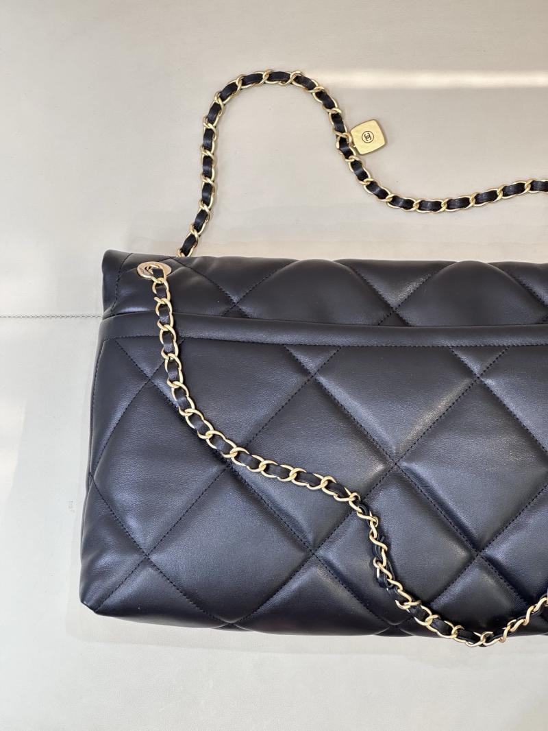 Chanel Lambskin Maxi Flap Bag Black AS5727