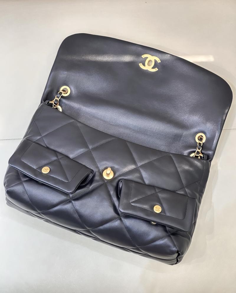 Chanel Lambskin Maxi Flap Bag Black AS5727