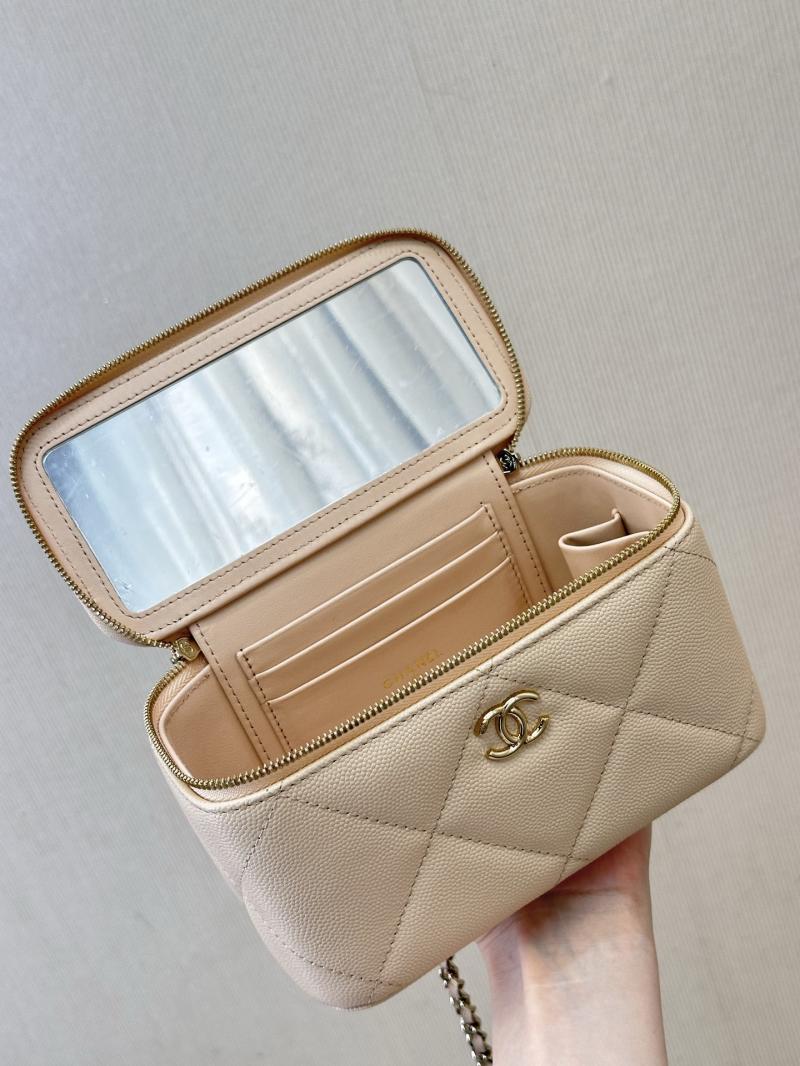 Chanel Long Vanity With Chain Beige AP4933