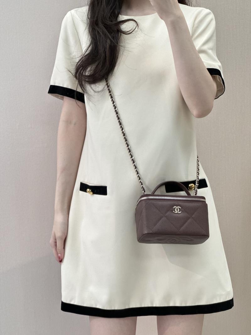 Chanel Long Vanity With Chain Burgundy AP4933