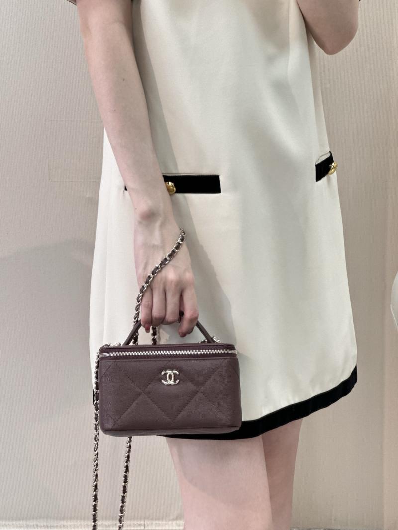 Chanel Long Vanity With Chain Burgundy AP4933