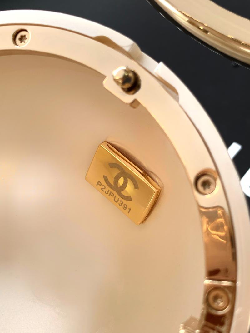Chanel Pearl Ring Minaudiere AS5706