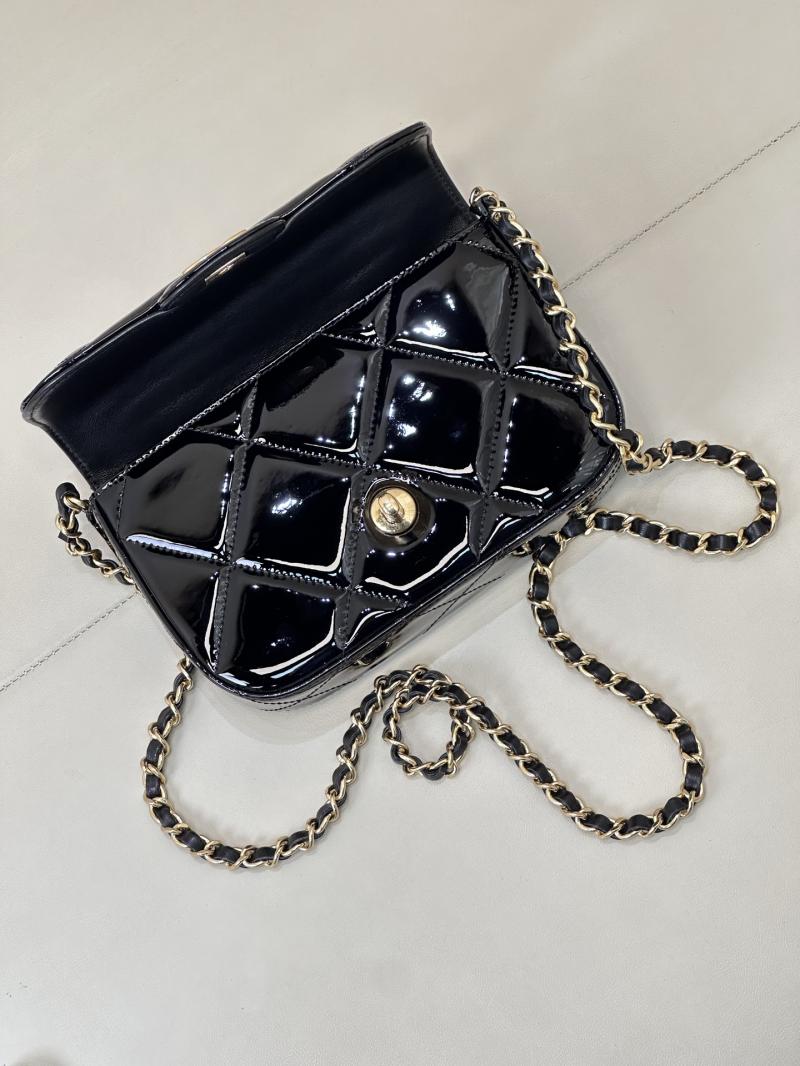 Chanel Small Clutch with Chain Black AP4892