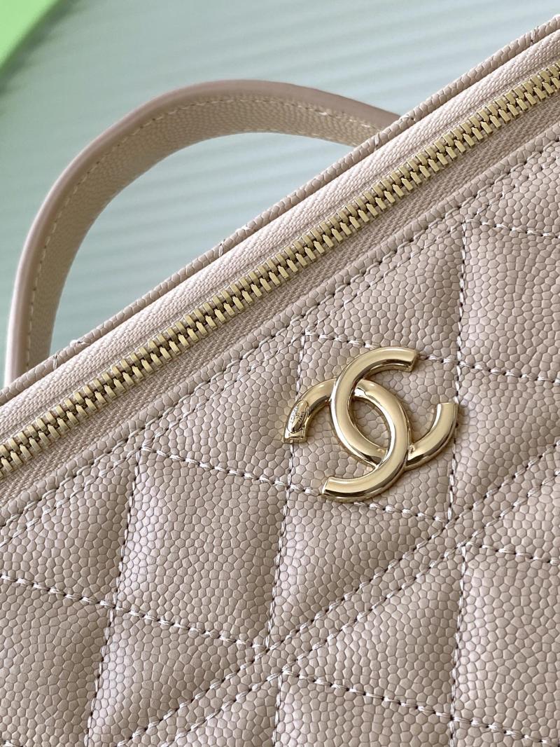 Chanel Vanity Case Beige AP4404